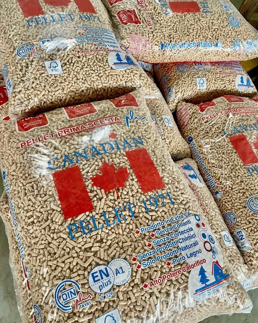 Pellet drzewny Canadian Pellet 6 mm, paleta 1 080 kg